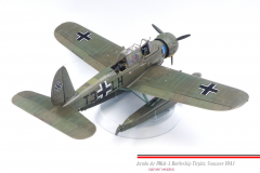 Arado-Ar-196A-3-Tirpitz-1-32-Revell-10