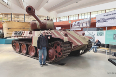 20241107-The-Tank-Museum-Bovington-Pzkpfw.-V-Panther-Ausf.-G-120134